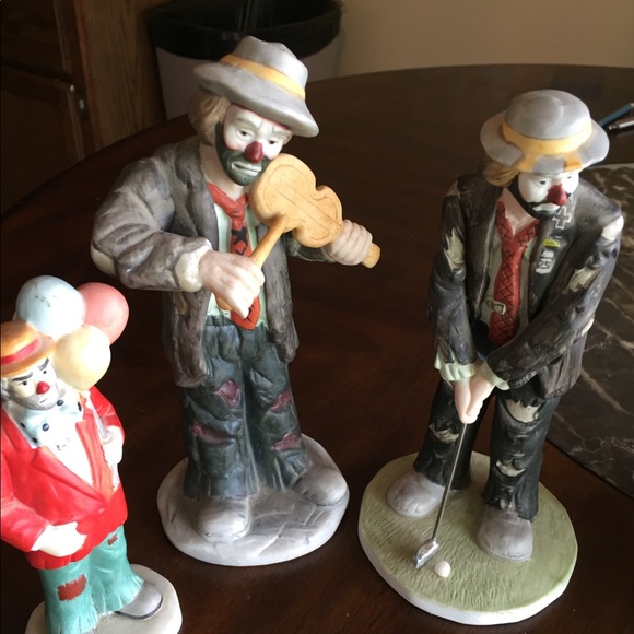 Profile Picture of Mike Kalk (@trilye) on Poshmark