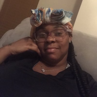 Profile Picture of Yvette Foster (@YvetteF90230911) on Twitter