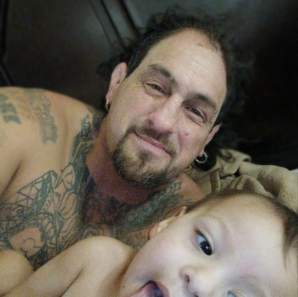 Profile Picture of David jon keoni Ross (@keonirasta0511) on Poshmark