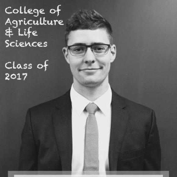 Profile Picture of Chris Saint germain (@cstg22) on Poshmark