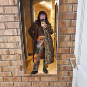 Profile Picture of Lorraine Cleary (@LorraineCleary) on Youtube