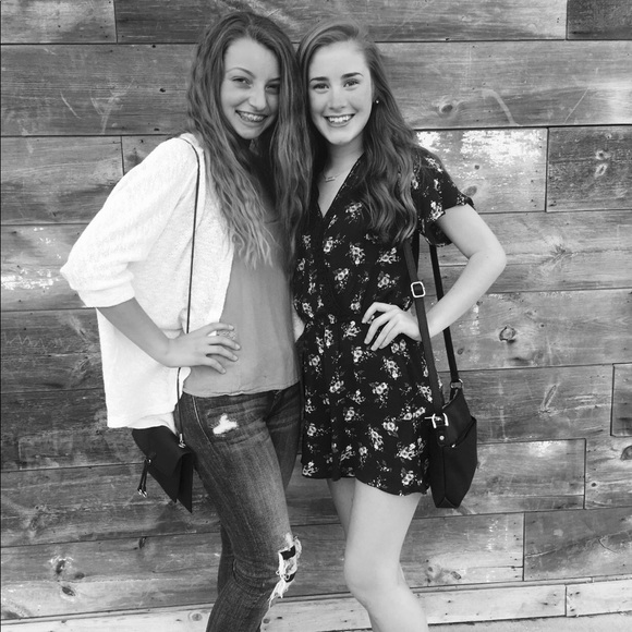 Profile Picture of Diana Harter (@dianaharter2) on Poshmark