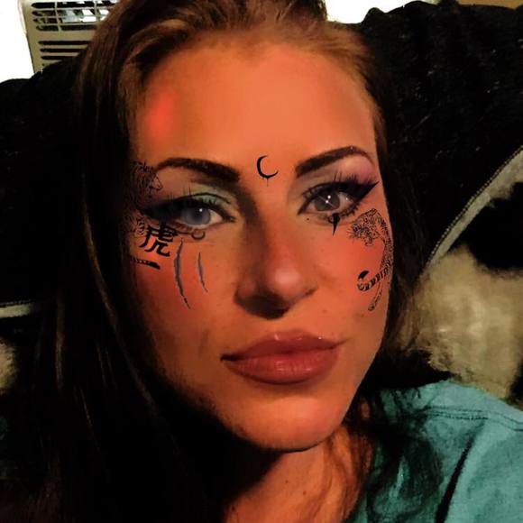 Profile Picture of Amber Pitcher (@amberpitcher) on Poshmark