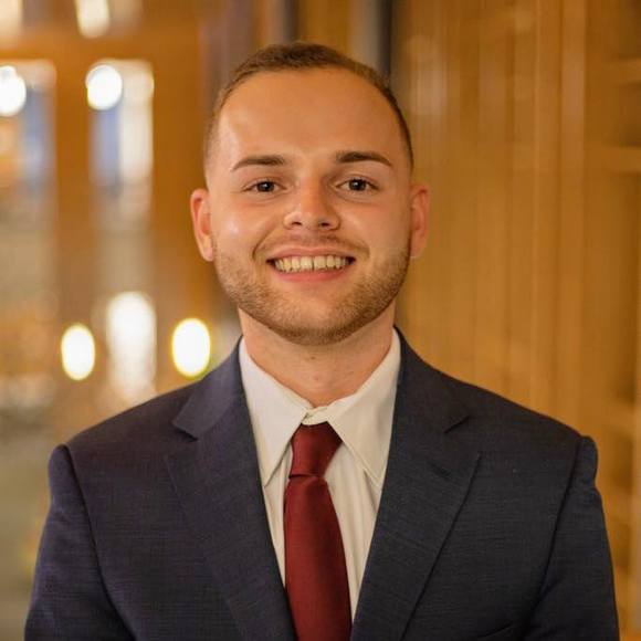 Ian Bushnell - Poshmark Profile Picture of Ian Bushnell (@bushnellx22) on Poshmark