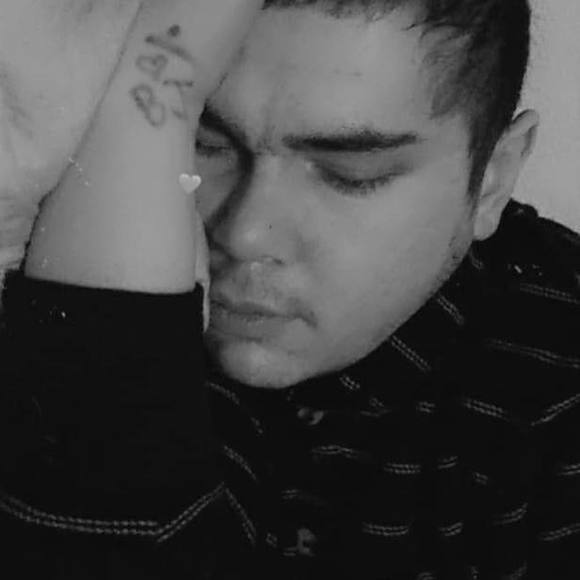 Profile Picture of Stephan Wright (@stephanwright) on Poshmark