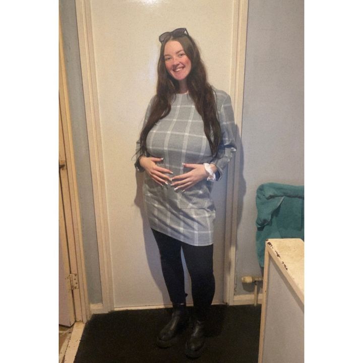 Profile Picture of Chelsea Povey (@chelseapovey98) on Tiktok