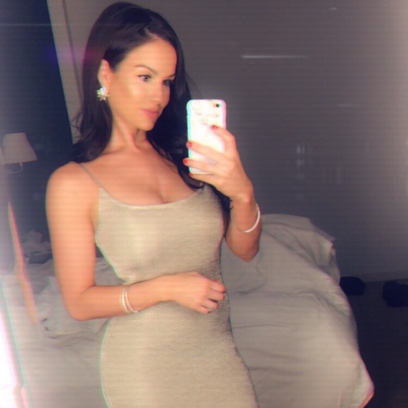 Profile Picture of Elizabeth Bocchini (@ebella22) on Poshmark