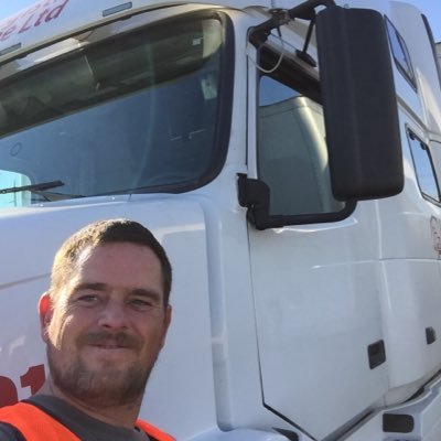 Profile Picture of Michael Metivier (@MichaelMetivie3) on Twitter