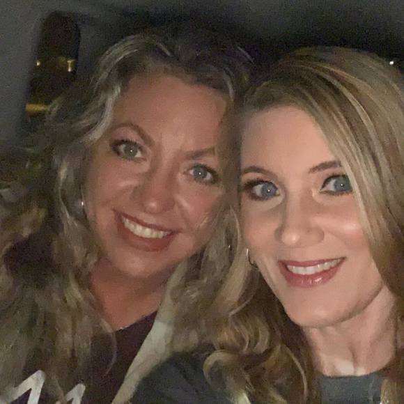 Profile Picture of Pam Curbow (@curbowp) on Poshmark