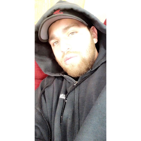 Profile Picture of Rudy Pimentel (@rudyysworld) on Poshmark