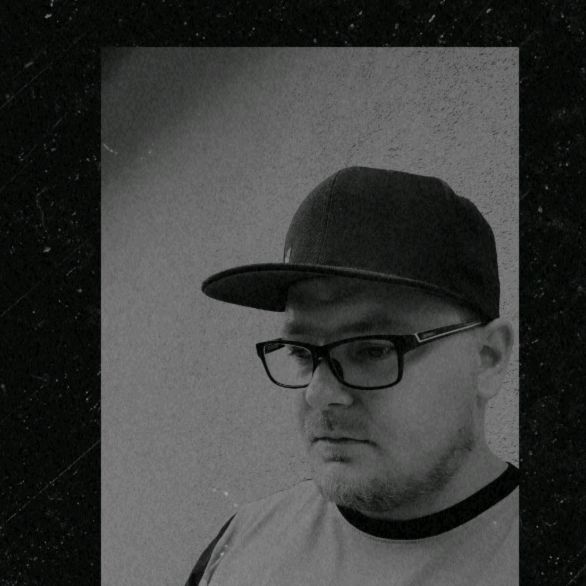 Profile Picture of Michael Bohn (@mk7.mibo) on Tiktok