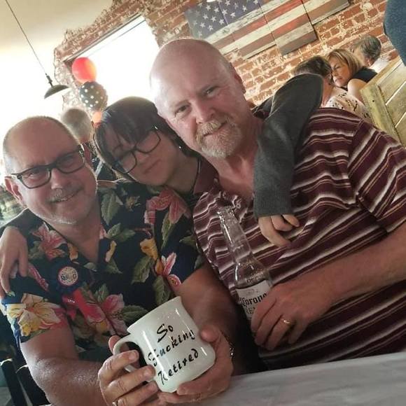 Darrell Chudej - Poshmark Profile Picture of Darrell Chudej (@dgc1954) on Poshmark