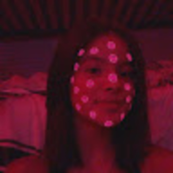 Profile Picture of Genesis Exham (@genesisexham) on Poshmark