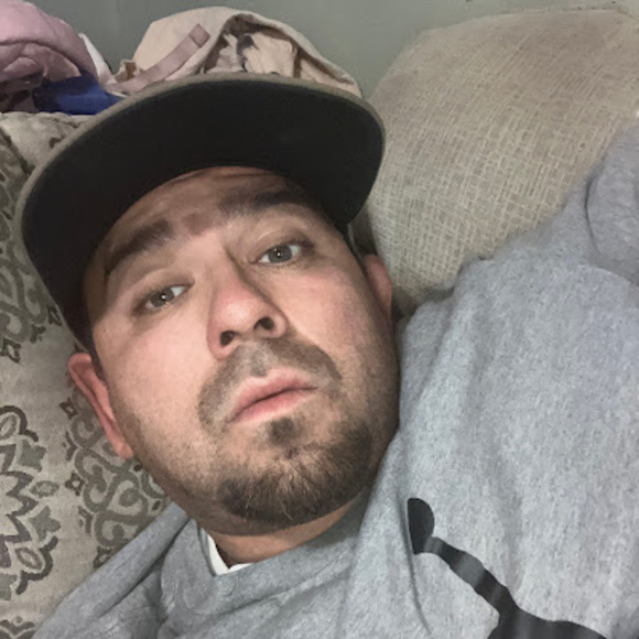 Profile Picture of Mark Jimenez (@jimenezmar252) on Poshmark