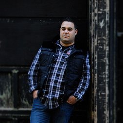 Profile Picture of Mike Grella (@mkgrella23) on Twitter