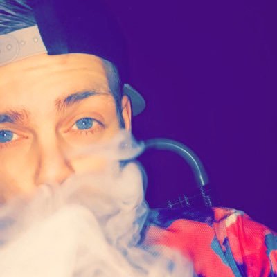 Profile Picture of Andy Snowden (@AndySnowdenWHU) on Twitter