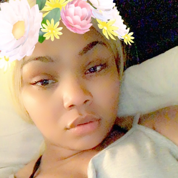 Profile Picture of Jasmine Randall (@jrosethabaddest) on Poshmark