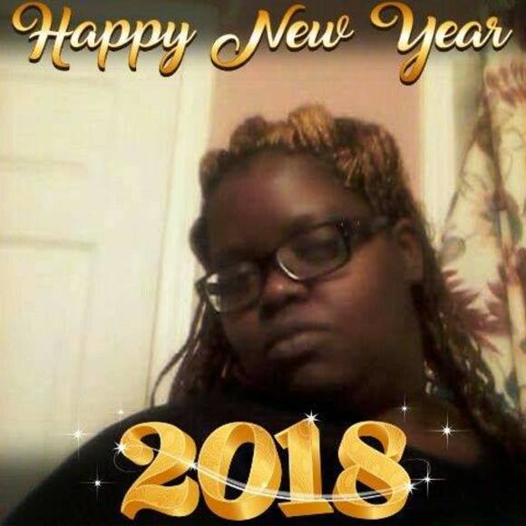 Profile Picture of Jeannette Lashawn (@jeannette9999) on Poshmark