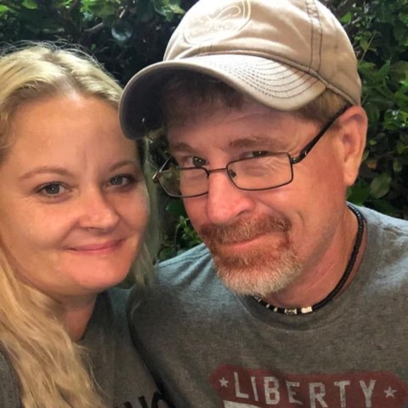 Profile Picture of Jim Knox (@jrknox71) on Poshmark