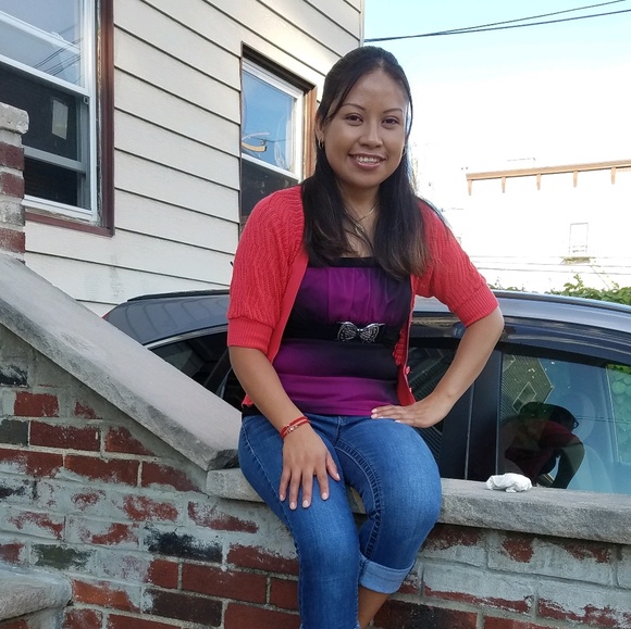 Profile Picture of Eloisa Hernandez (@anaeloisa25e) on Poshmark