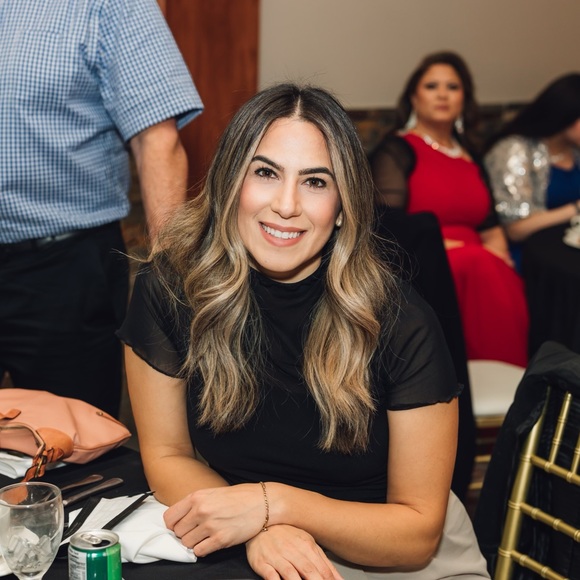 Profile Picture of Summar Fayad (@sf8746) on Poshmark