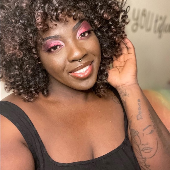 Profile Picture of Sarah Addo (@sarahaddo) on Poshmark