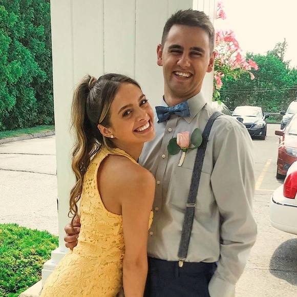 Profile Picture of Ashley Corbo (@ashcorbo) on Poshmark