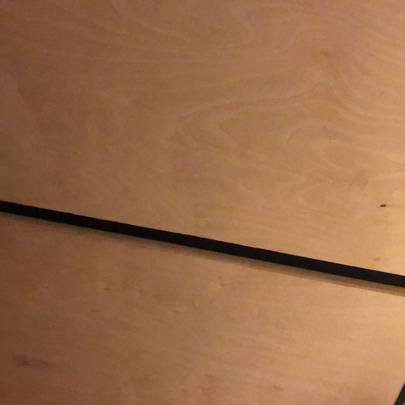 Profile Picture of Sara Hagaman (@sarahagaman) on Poshmark