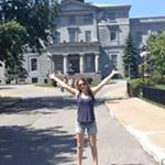 Profile Picture of Lara Roussel (@lararoussel) on Instagram