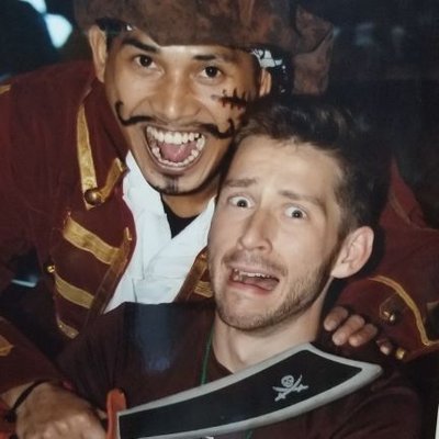 Profile Picture of Sak  🍞 (@andrew_sak) on Twitter