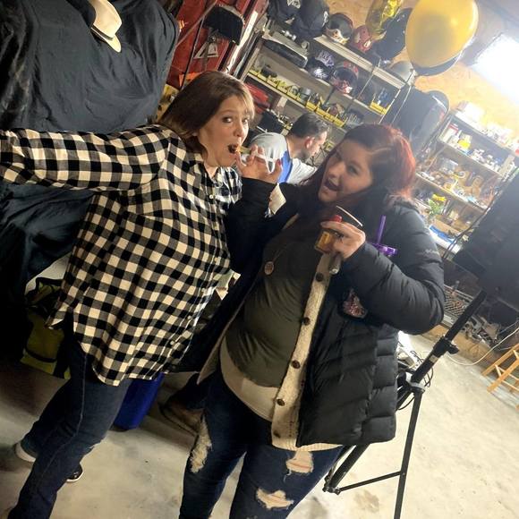 Profile Picture of Christa Zornes (@cbrooke9) on Poshmark