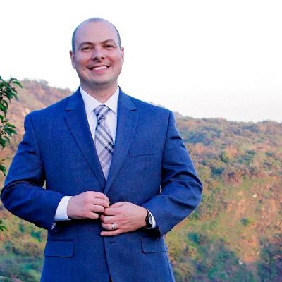 Profile Picture of John Vasconcelos (@vascoproperties) on Twitter