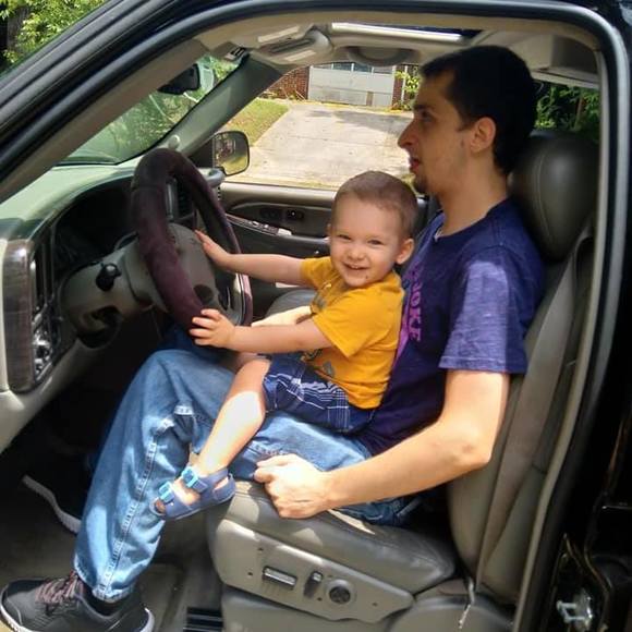 Benjamin Drommerhausen - Poshmark Profile Picture of Benjamin Drommerhausen (@barnicleman47) on Poshmark