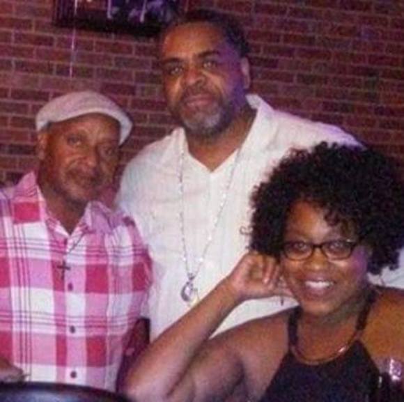 Nakiya Copney - Poshmark Profile Picture of Nakiya Copney (@nakiya_mcgowan) on Poshmark