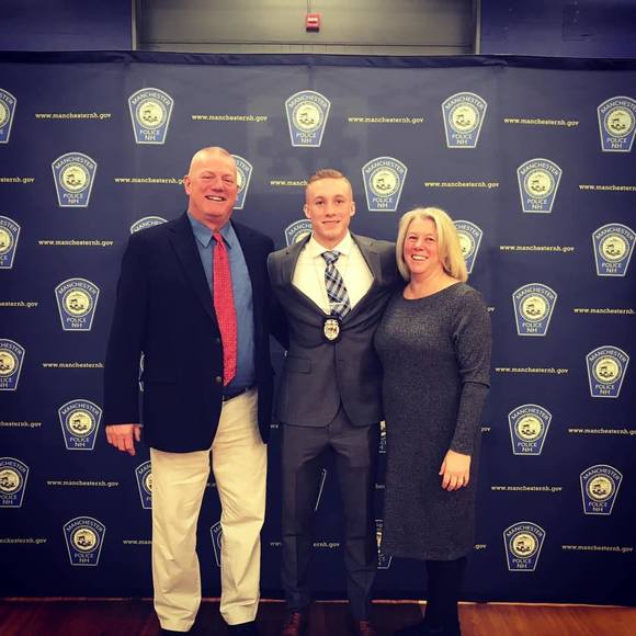 Sean Munnelly - Poshmark Profile Picture of Sean Munnelly (@smunnelly15) on Poshmark