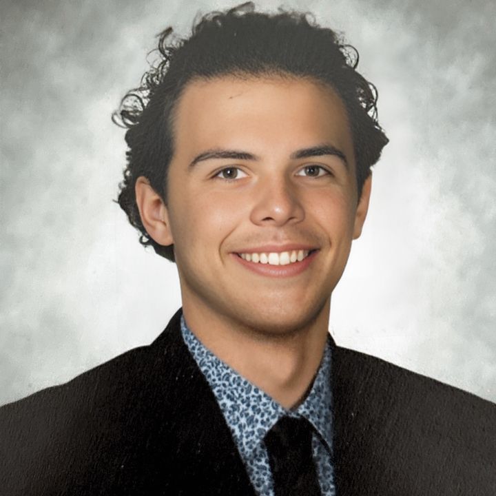 Profile Picture of Adam Krupicka (@krup_10) on Tiktok