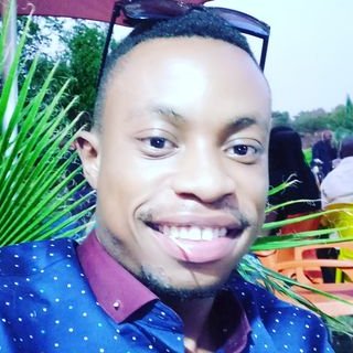 Profile Picture of Dave Marron Da Silva (@da_marron) on Twitter