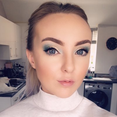 Profile Picture of C H A R C H A R (@CharlotteWalden) on Twitter