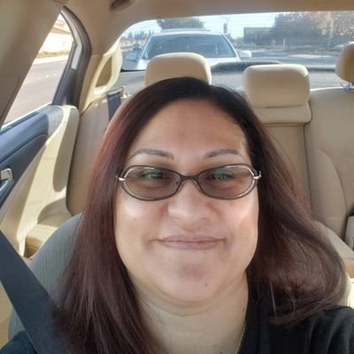 Profile Picture of Monica Kemper (@MonicaKemper) on Twitter