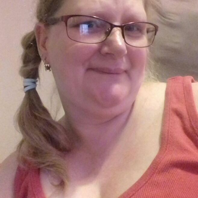 Profile Picture of Carol bateman (@@purplerose70) on Tiktok