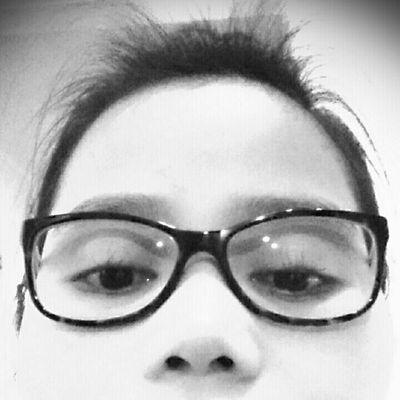 Profile Picture of Leah Rath (@leahlyger) on Twitter