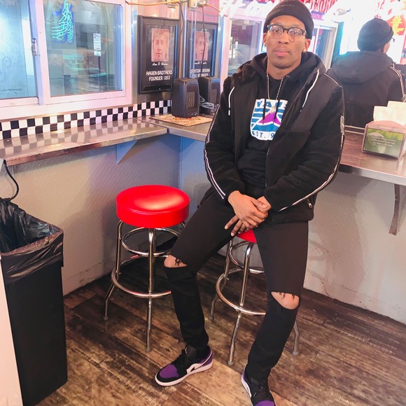 Profile Picture of Akiel Legall (@akiel12) on Poshmark