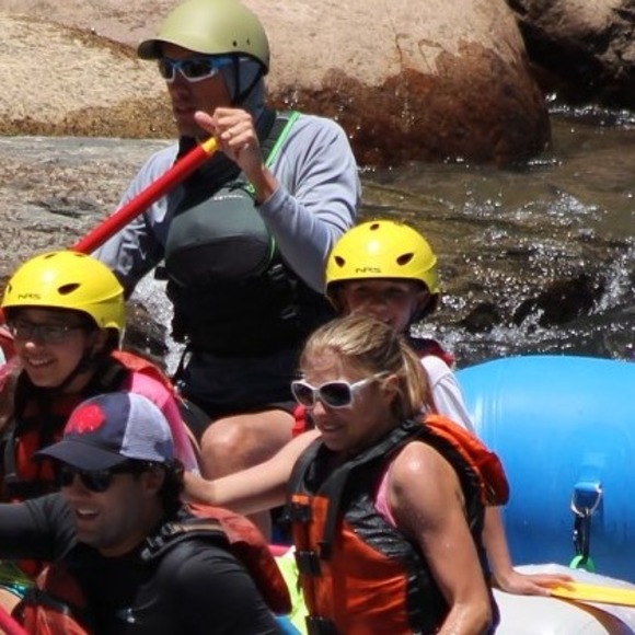 Profile Picture of Sarah Macfadyen (@sarahshmara) on Poshmark