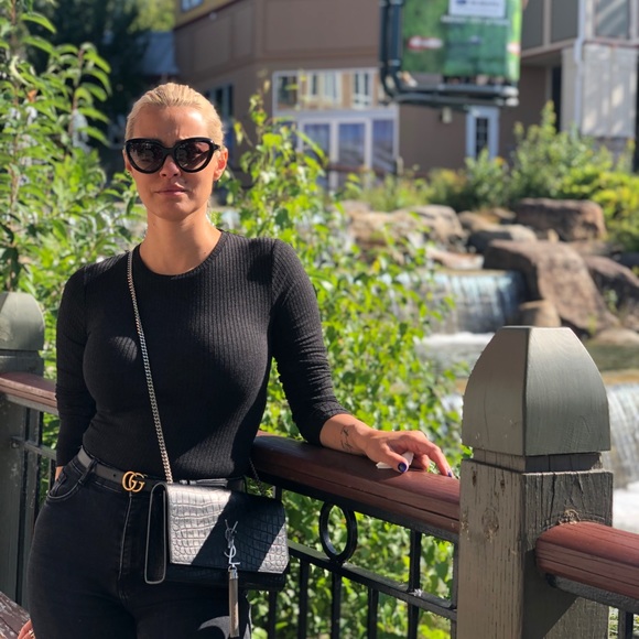 Profile Picture of Janina Dilgoci (@janinaclaudia) on Poshmark