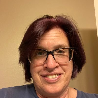 Profile Picture of Laurie Nicholson (@LaurieAnn_N) on Twitter