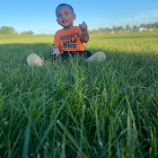 Profile Picture of Auston JR Enos (@AustonJREnos) on Youtube