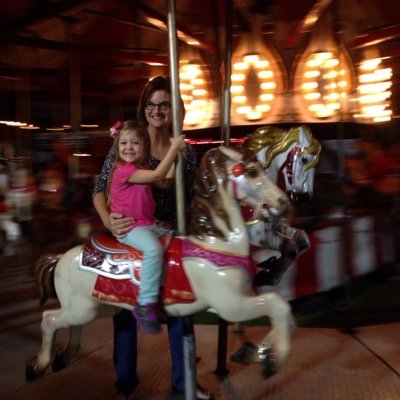 Profile Picture of Lisa Gilligan (@gilli_mom) on Twitter