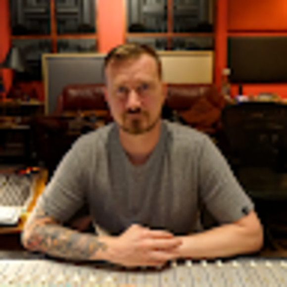 Profile Picture of Chris Turnbaugh (@chris_turnbaugh) on Poshmark