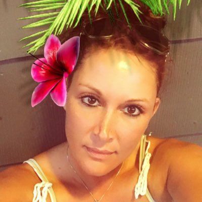 Profile Picture of Tina Schmidt (@tinamschmidt) on Twitter