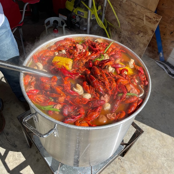 Profile Picture of Jacob Quimby (@jacobquimby) on Poshmark